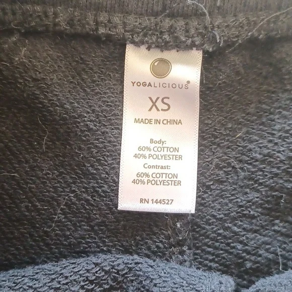 Yogalicious Womans XS Shorts - Picture 6 of 6